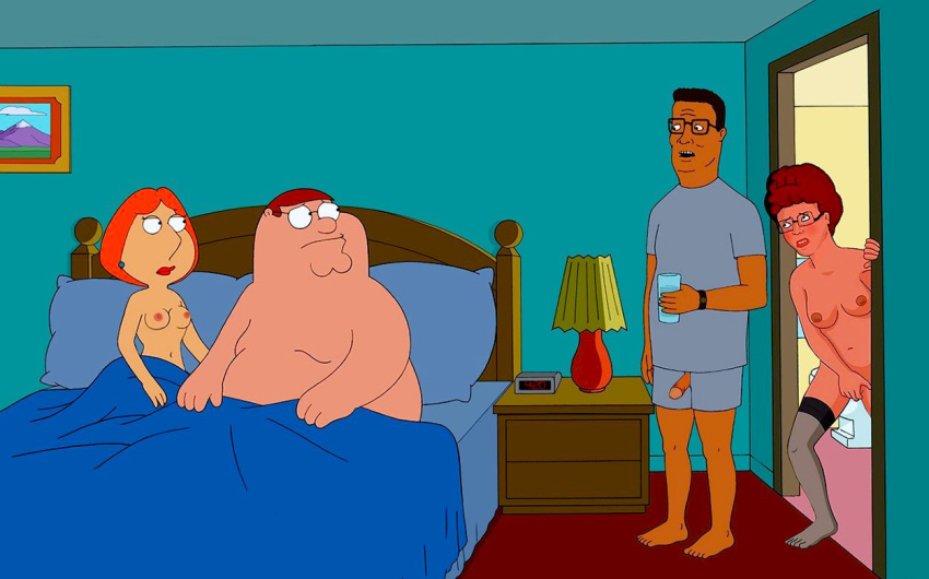 乳房 交叉 直立乳头 直立阴茎 family_guy 眼镜 hand_on_pussy hank_hill king_of_the_hill lois_griffin peggy_hill peter_griffin 丝袜 大腿