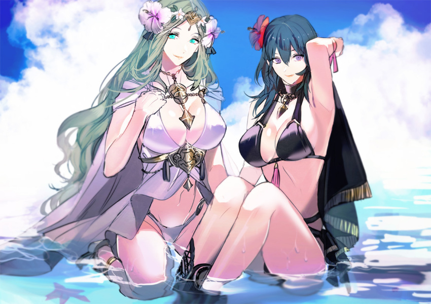 2_girls 诱惑 bare_legs bare_shoulders 海滩 big_breasts 比基尼 black_bikini black_cape blue_eyes blue_sky blush byleth_(fire_emblem) byleth_(fire_emblem)_(女) byleth_(夏天)_(fire_emblem)_(女)斗篷乳沟闭口云锁骨解说_请求日 fire_emblem fire_emblem:_三屋火_ emblem_heroes 花 green_eyes绿色头发 头发间眼睛 头发花 头发饰品 手放在自己胸前 手举起 跪下 长发 看着观众中腹部 多重女孩肚脐 任天堂海洋 官方备用服装 外部修订 雷亚_(火_徽章) 雷亚_(夏天)_(火_徽章) 丝带 侧发 坐 天空微笑 闪闪发光 泳衣 青色头发 头饰 月村_诺埃 水武器 白色_比基尼 手腕_丝带