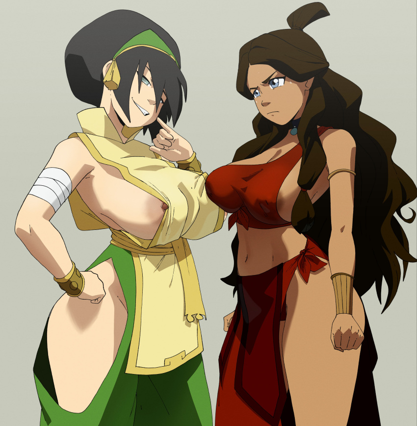 1girl 2_girls old_up 替代服装 乳晕 乳晕_滑臂章 不对称对接 头像：_the_last_airbender 头像_传奇 绷带 刘海 裸肩 大乳房 黑发 盲人 蓝眼睛 手镯 护腕 辫子 辫子 头发 乳房上乳房 乳房尺寸差异 乳房到乳房 乳房 乳房对乳房乳房到乳房 棕色头发 巧克力和香草乳沟 服装领子 Coolinker 裁剪上衣 深色皮肤女性 深色皮肤 地球王国 女性焦点 女性专用 火国家服装 皱眉 绿色发带 灰色背景 咧嘴发带 手放在臀部 头饰 臀部发泄 沙漏人物 巨大乳房 inker_comics inkershike 珠宝 卡塔拉 浅肤色女性 浅皮肤小女孩 长发 看着观众 中胸 中胸 松饼上衣 多重女孩 肚脐 镍币 乳头 滑乳头 无胸罩裤 阴毛 短发 简单背景 微笑 傻笑 沾沾自喜 站着 汗珠 晒黑皮肤 青少年 青少年 青少年 少女 青少年 大腿 大腿 绑头发 色调 上衣 水部落 波浪头发 宽臀 年轻young_girl 年轻 young_female young_girl